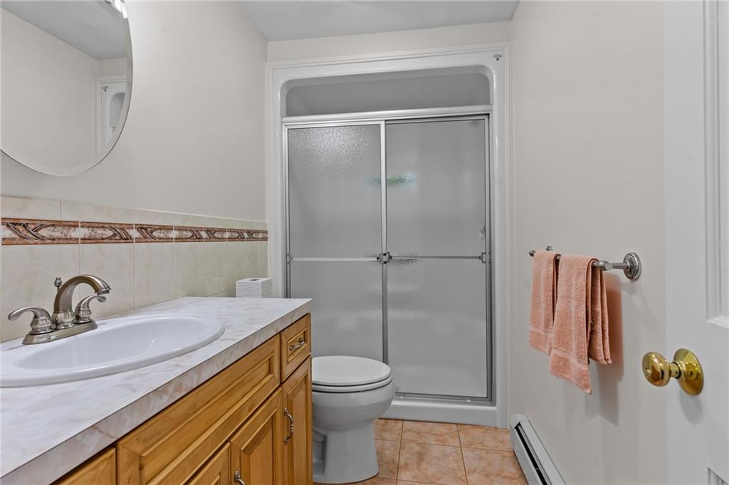 101 Hunt Avenue, South Kingstown