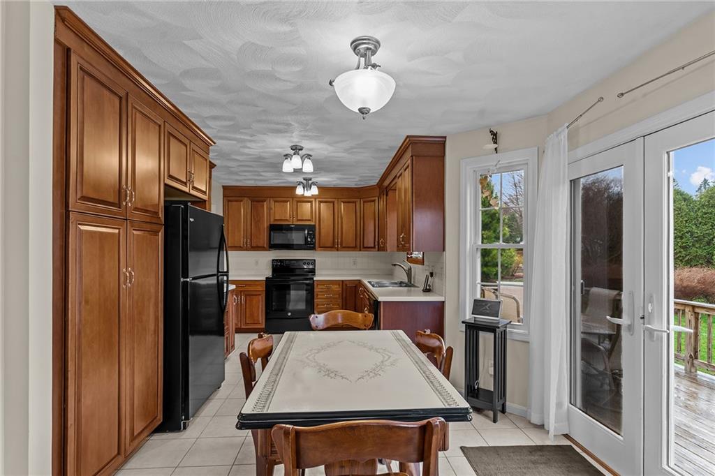 101 Hunt Avenue, South Kingstown