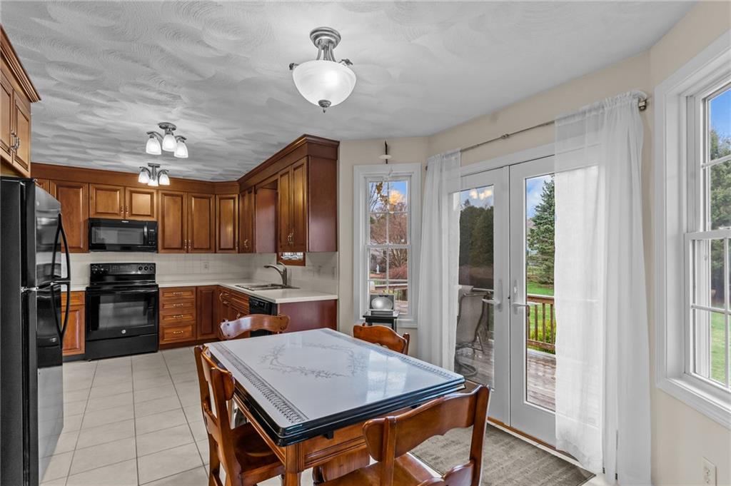 101 Hunt Avenue, South Kingstown