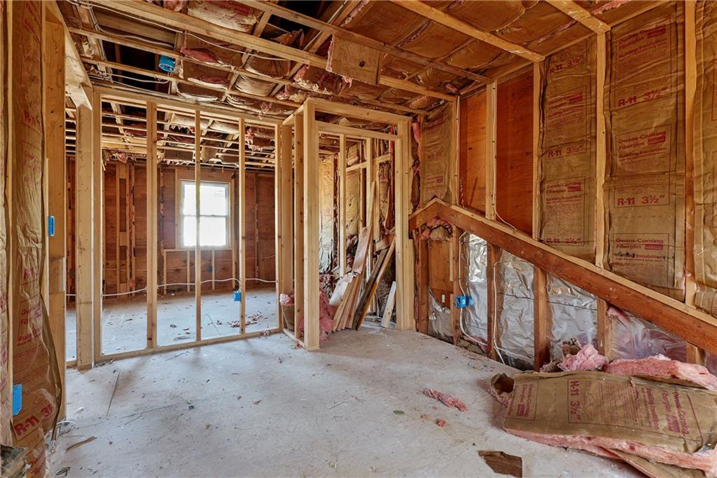 169 Indian Trail, Glocester