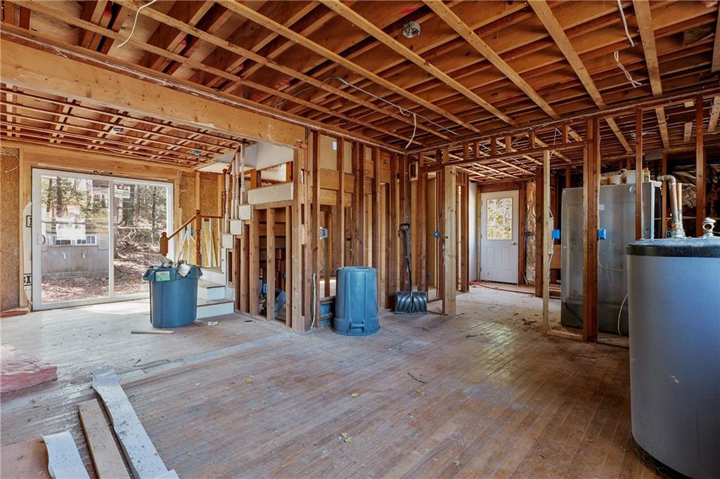169 Indian Trail, Glocester