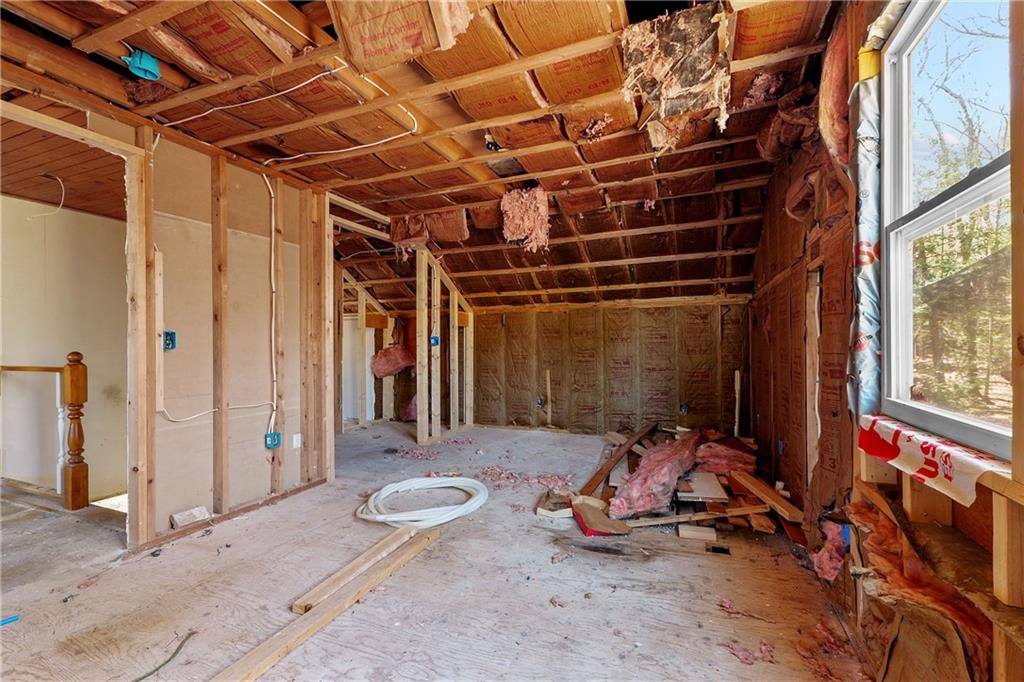 169 Indian Trail, Glocester
