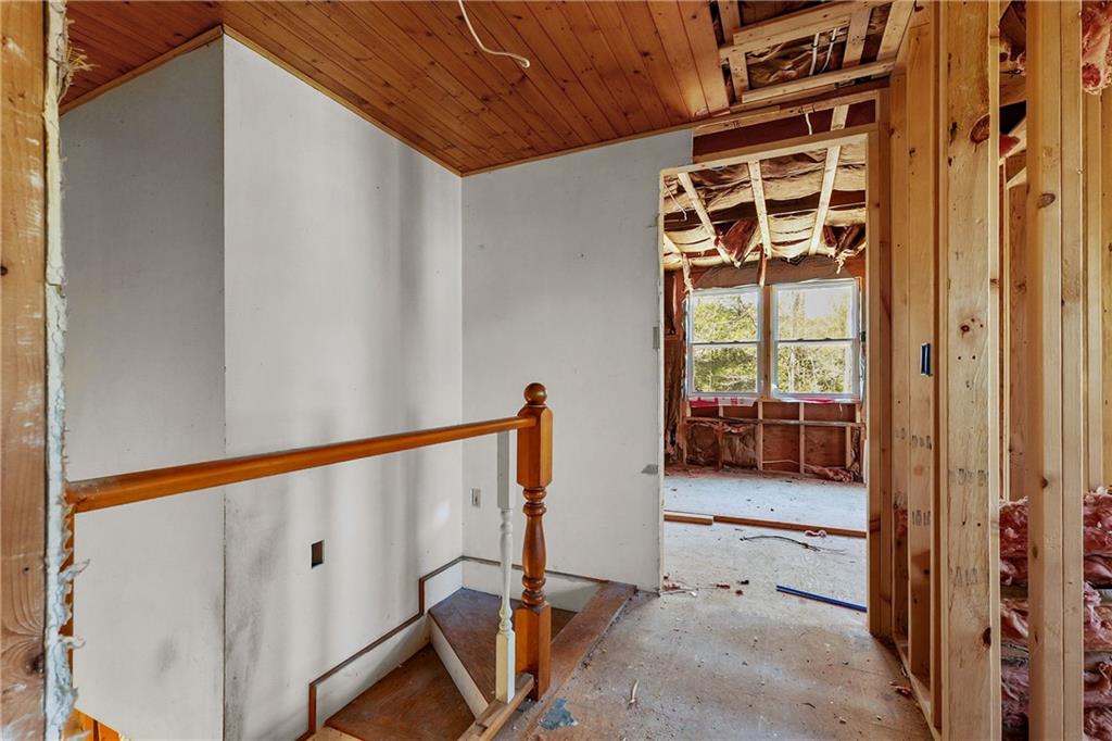 169 Indian Trail, Glocester