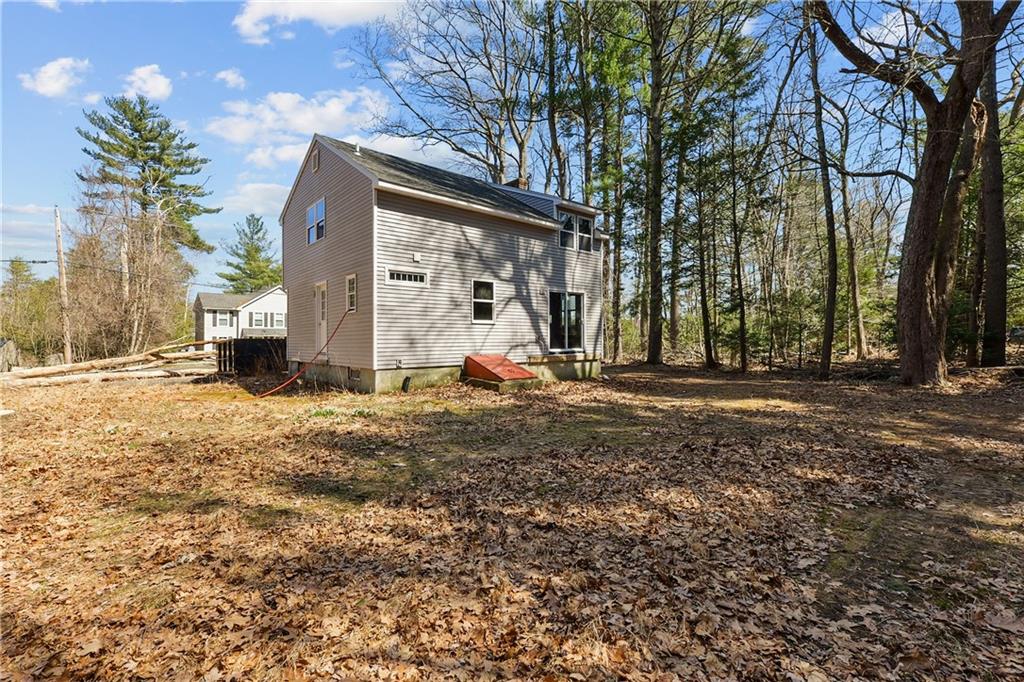 169 Indian Trail, Glocester
