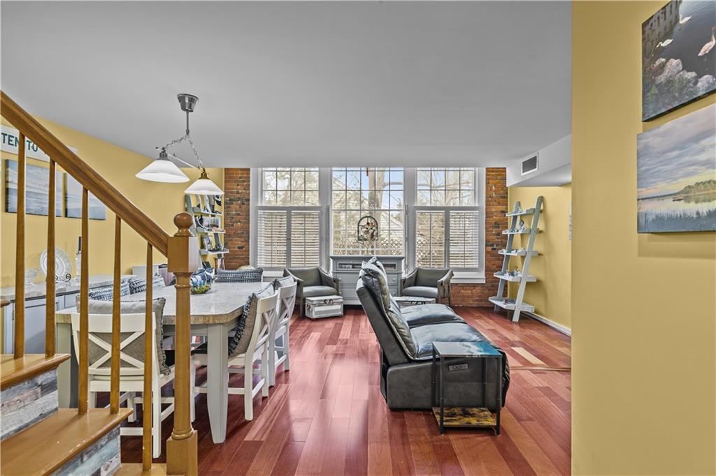 40 Web Avenue, Unit#223, North Kingstown