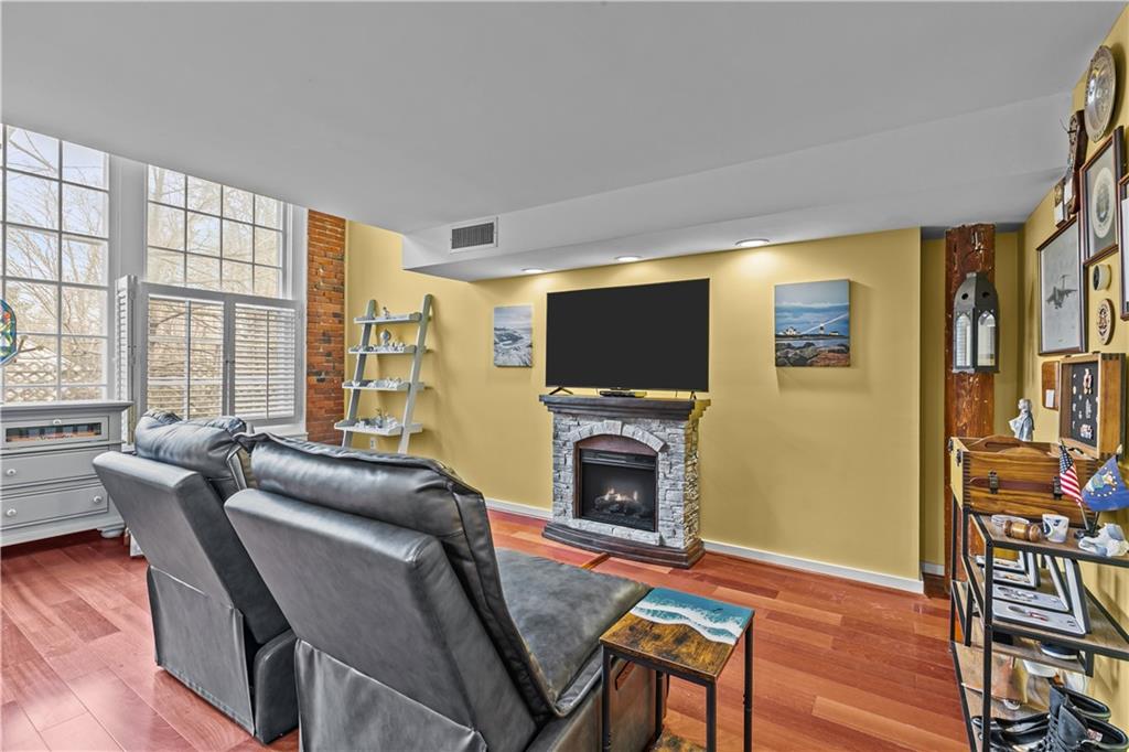 40 Web Avenue, Unit#223, North Kingstown