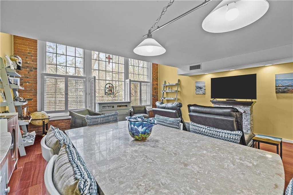40 Web Avenue, Unit#223, North Kingstown