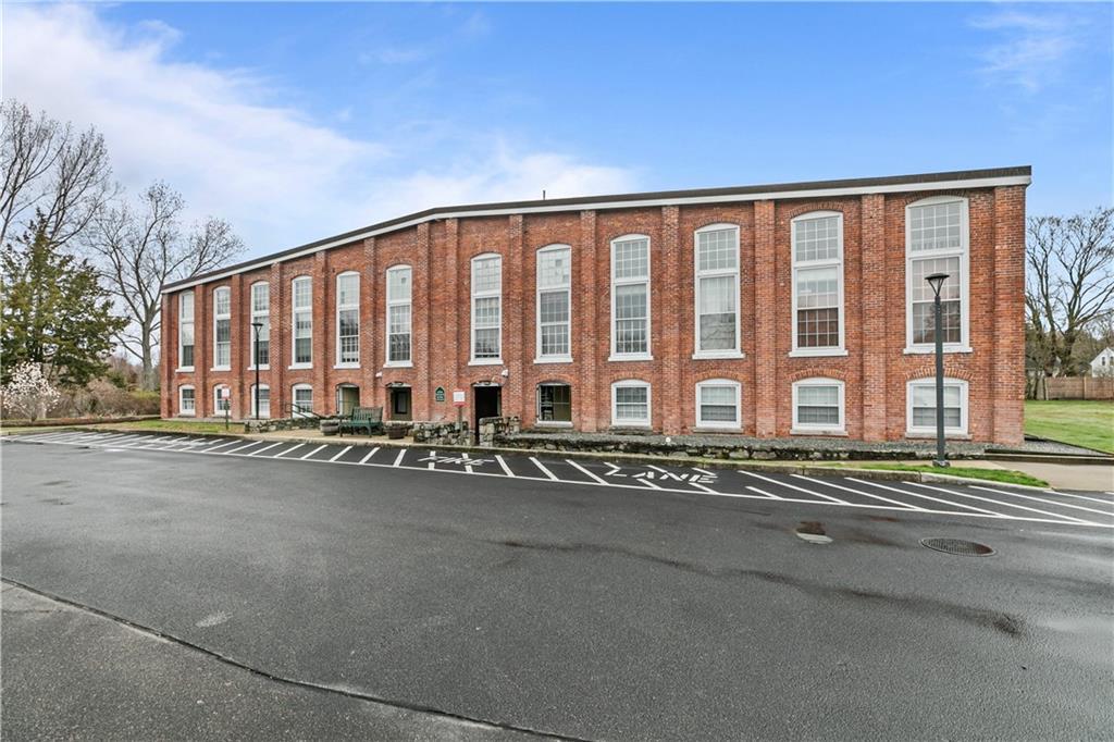 40 Web Avenue, Unit#223, North Kingstown