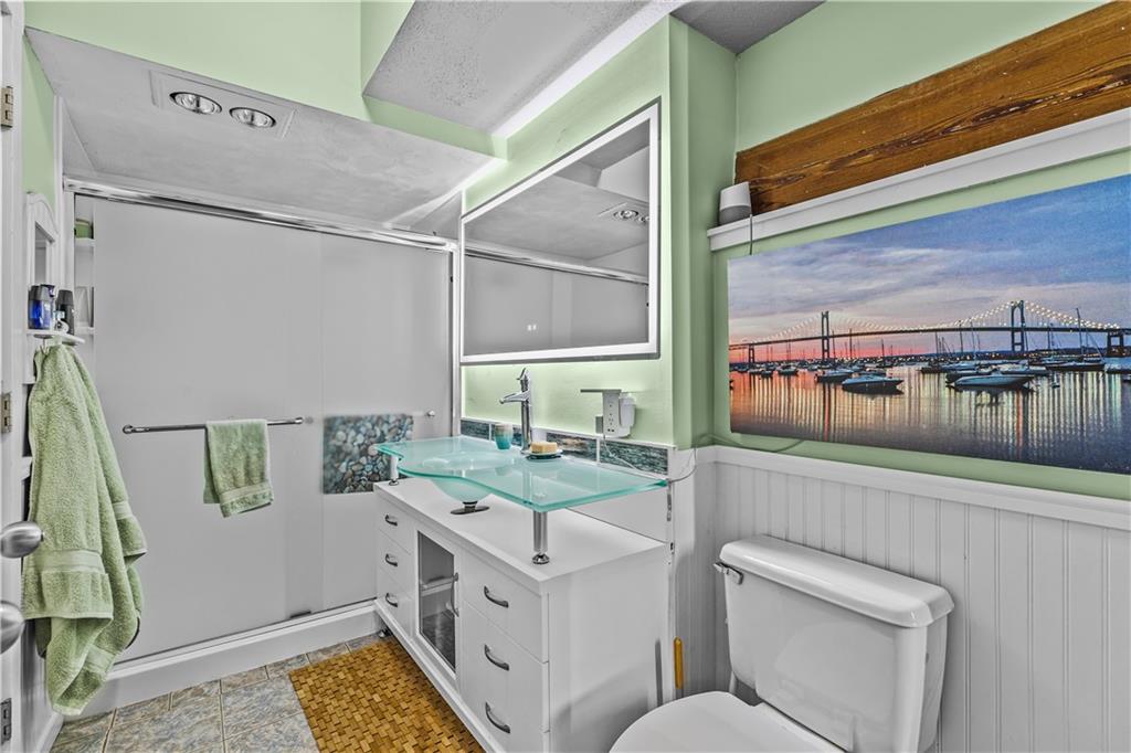 40 Web Avenue, Unit#223, North Kingstown
