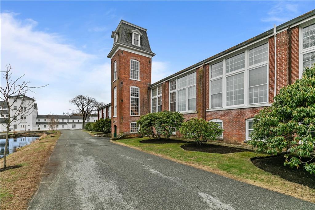 40 Web Avenue, Unit#223, North Kingstown