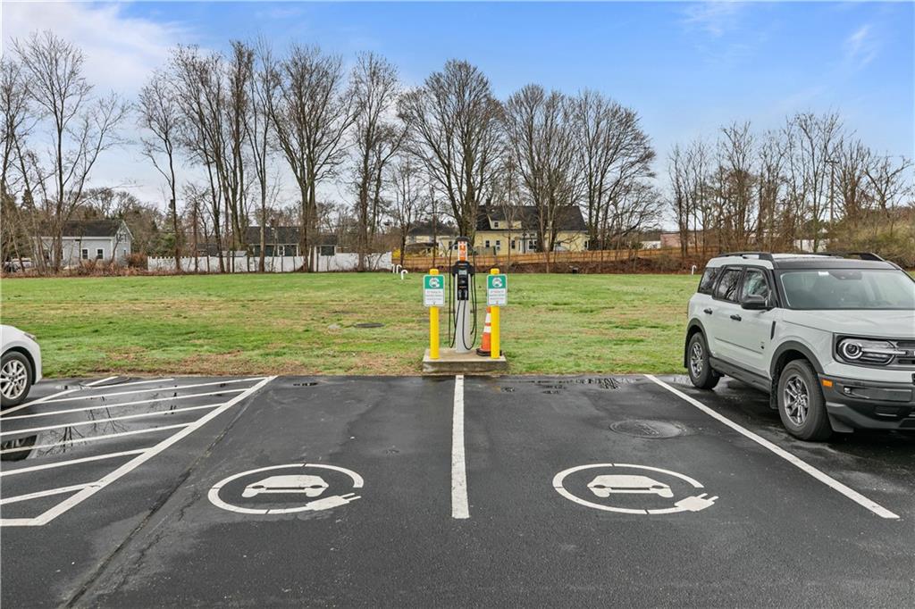 40 Web Avenue, Unit#223, North Kingstown