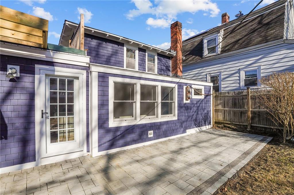15 Curry Avenue, Newport