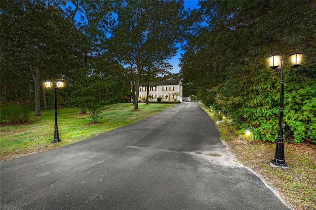 16 Blue Ridge Drive, Charlestown