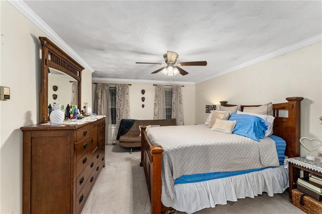16 Blue Ridge Drive, Charlestown