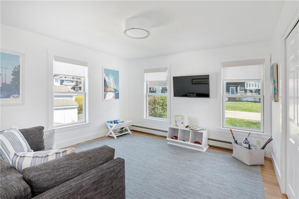 433 Wolcott Avenue, Middletown