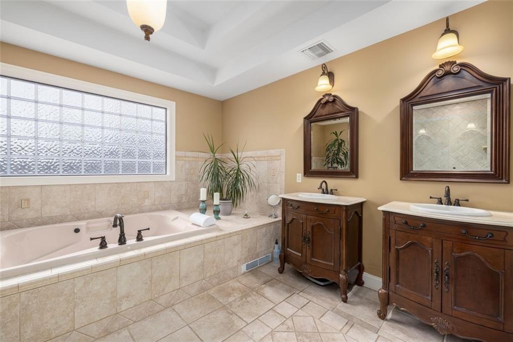 28 Jenna Way, Cumberland