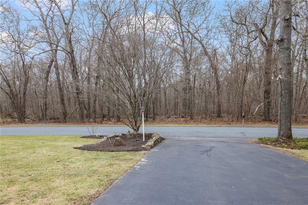 110 Table Rock Road, South Kingstown