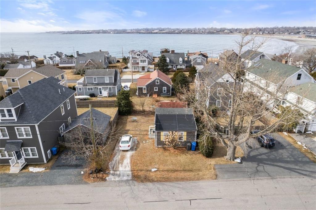 43 Crest Street, Middletown