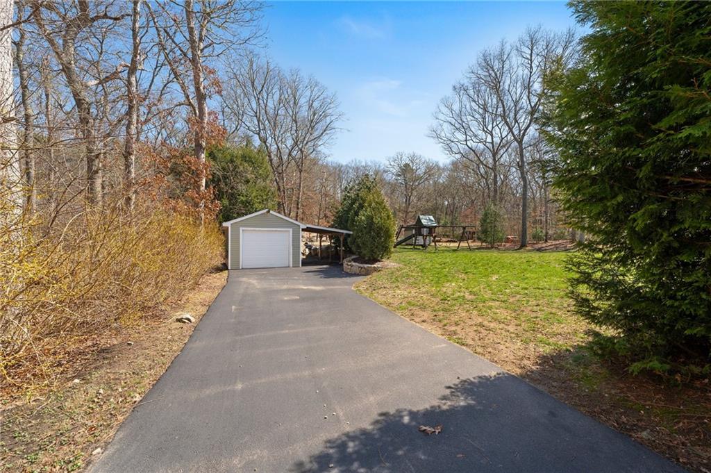 87 Old Coach Road, Charlestown