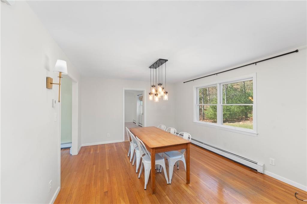 87 Old Coach Road, Charlestown