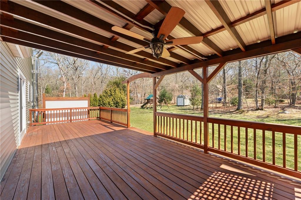 87 Old Coach Road, Charlestown