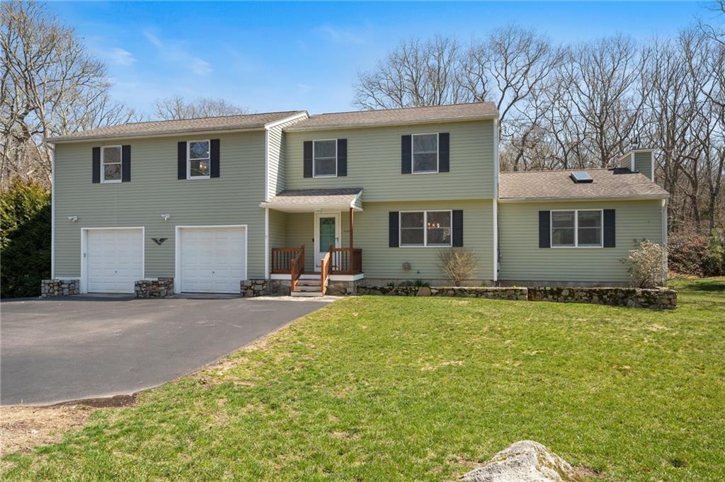 87 Old Coach Road, Charlestown