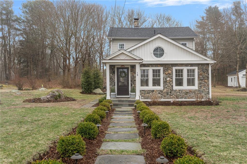 15 Old Post Road, Westerly