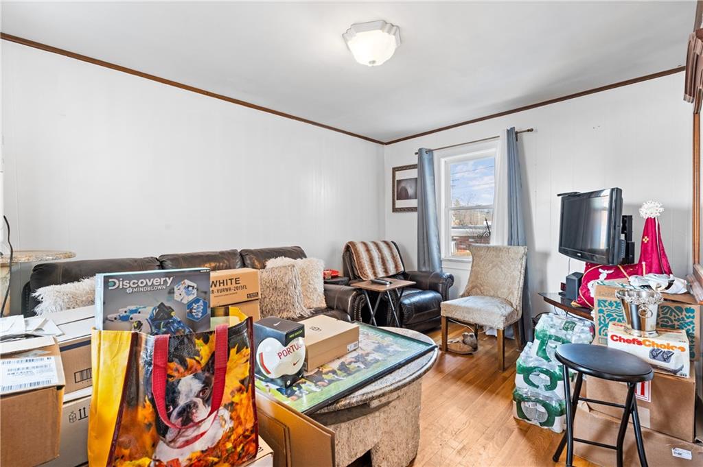 342 Broadway Way, East Providence