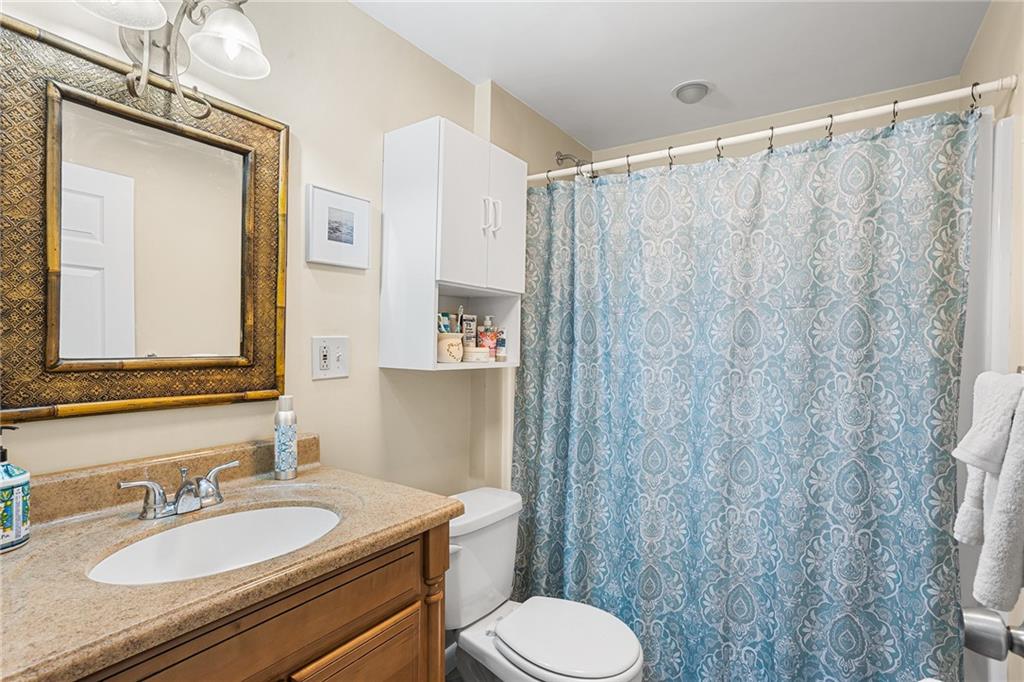 40 Kingsland Court, Unit#2b, Charlestown