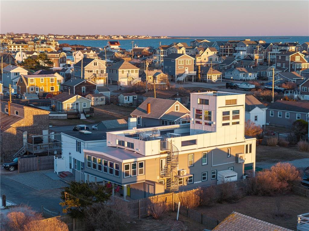 6 Macalder Street, Narragansett