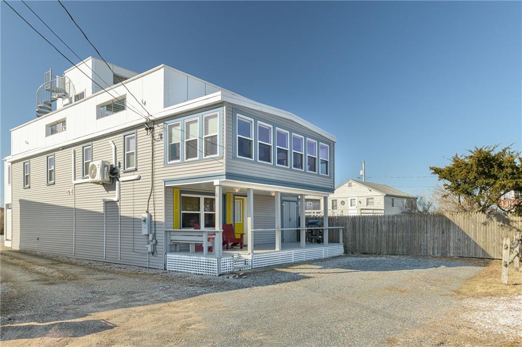 6 Macalder Street, Narragansett