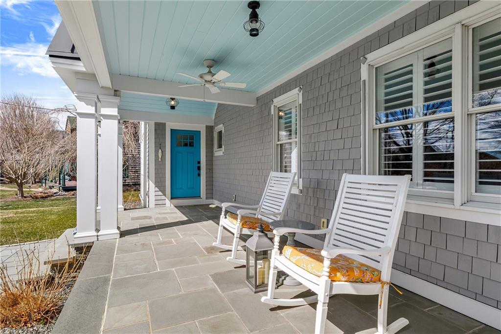 72 Carpenter Drive, South Kingstown