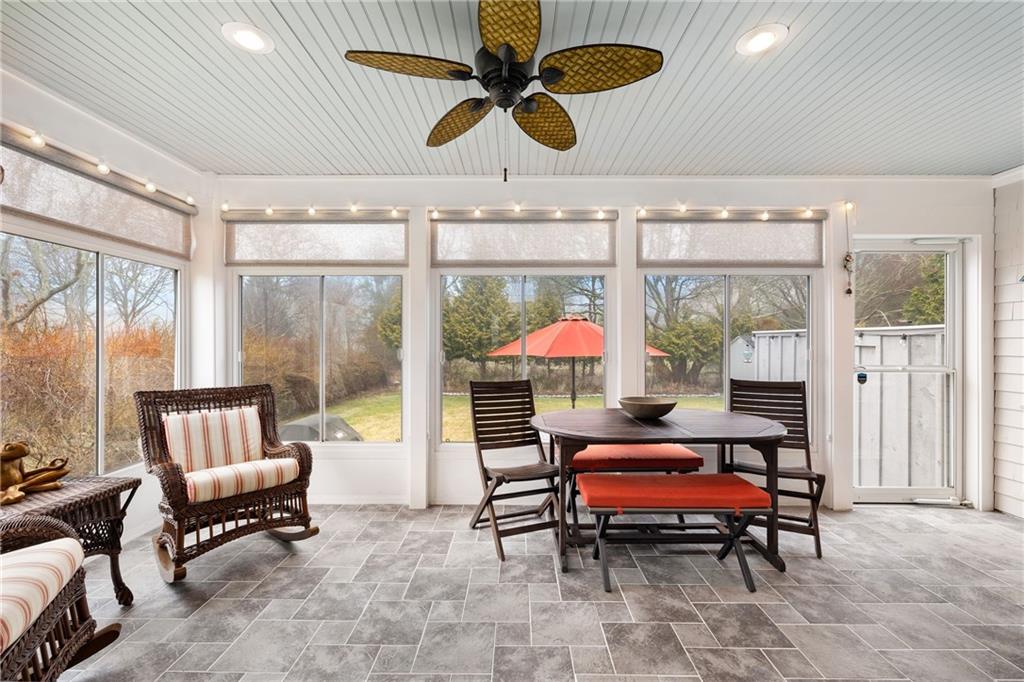 72 Carpenter Drive, South Kingstown