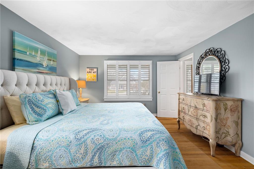 72 Carpenter Drive, South Kingstown