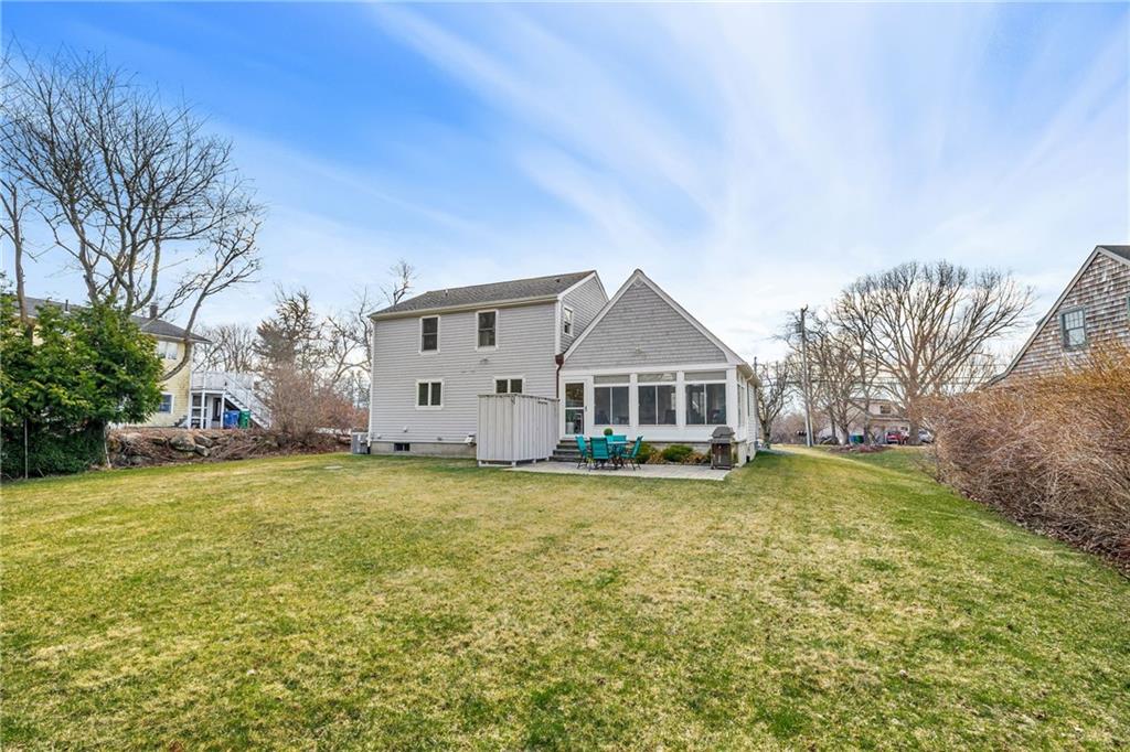 72 Carpenter Drive, South Kingstown