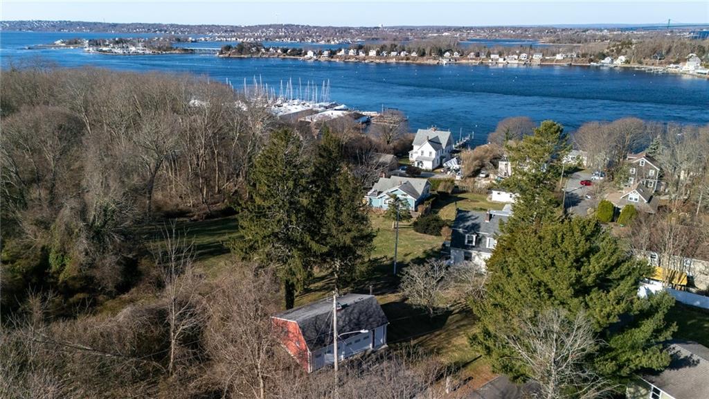 0 Quaker Avenue, Tiverton
