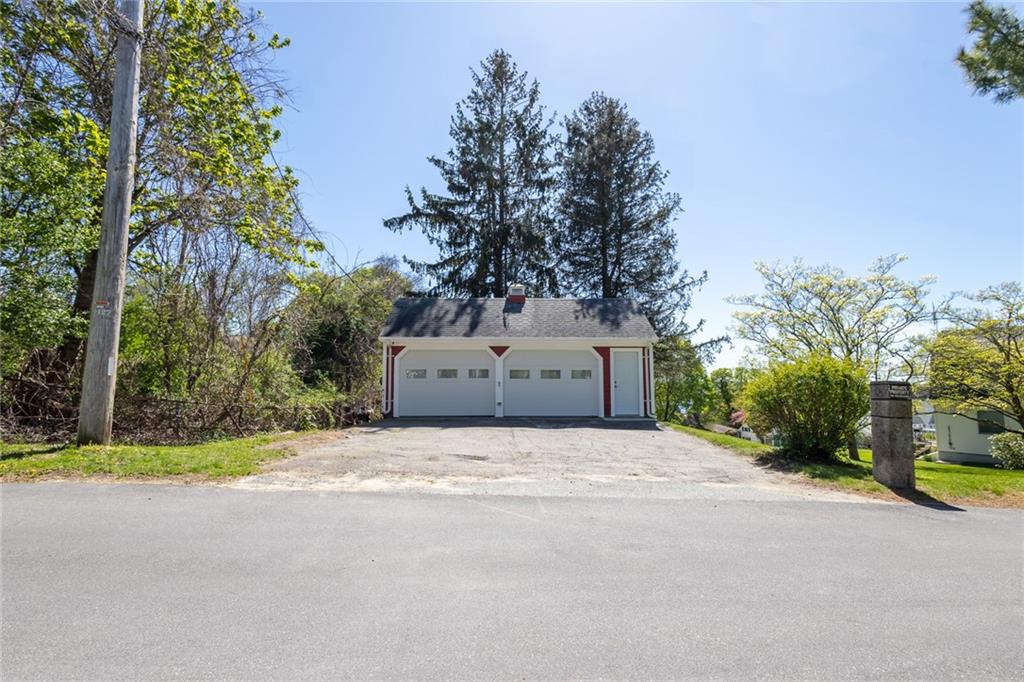 0 Quaker Avenue, Tiverton