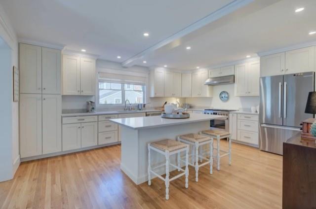 23 Chachapacassett Road, Barrington