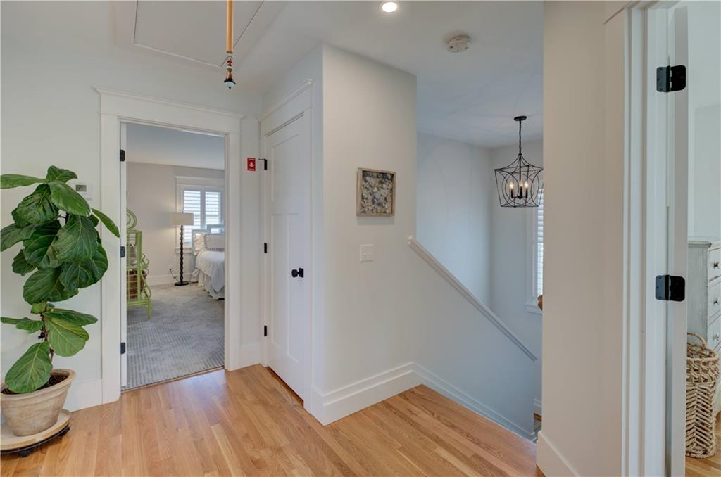 23 Chachapacassett Road, Barrington