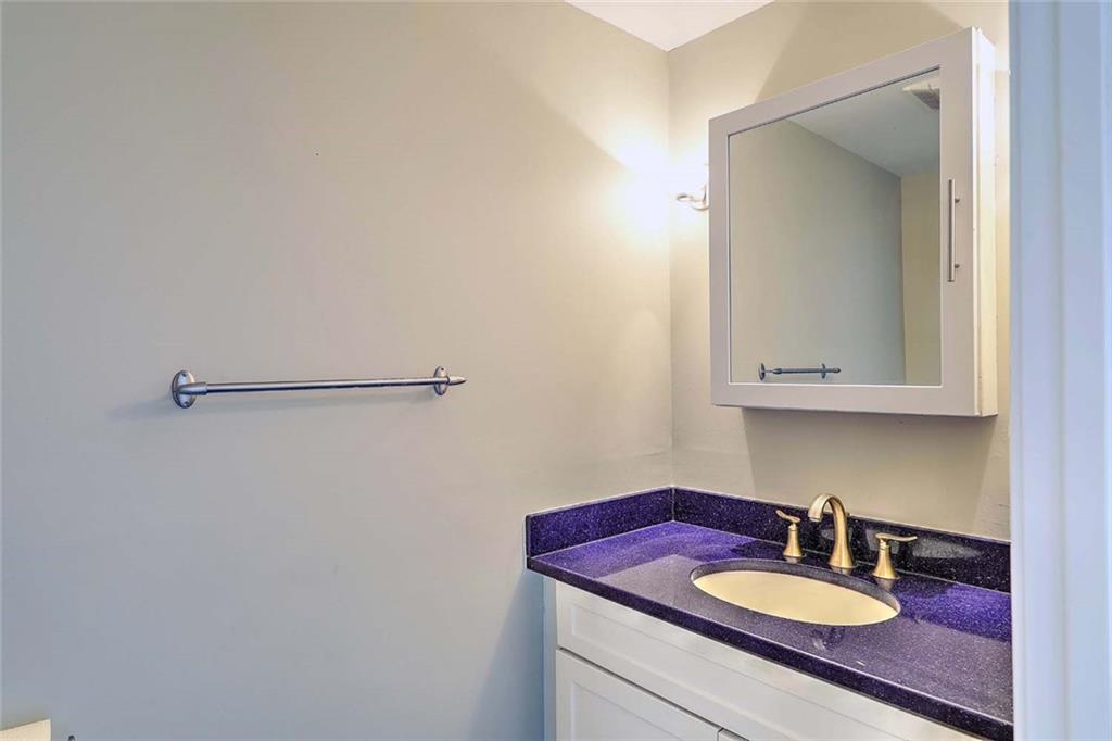 320 Westmoreland Street, Unit#d5, Narragansett