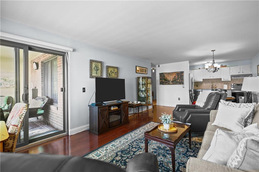 401 Bellevue Avenue, Unit#201, Newport