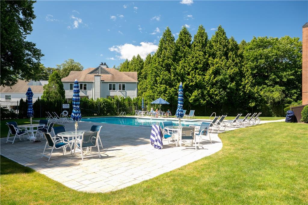 401 Bellevue Avenue, Unit#201, Newport