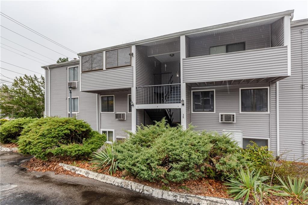 38 Cowesett Avenue, Unit#18, West Warwick