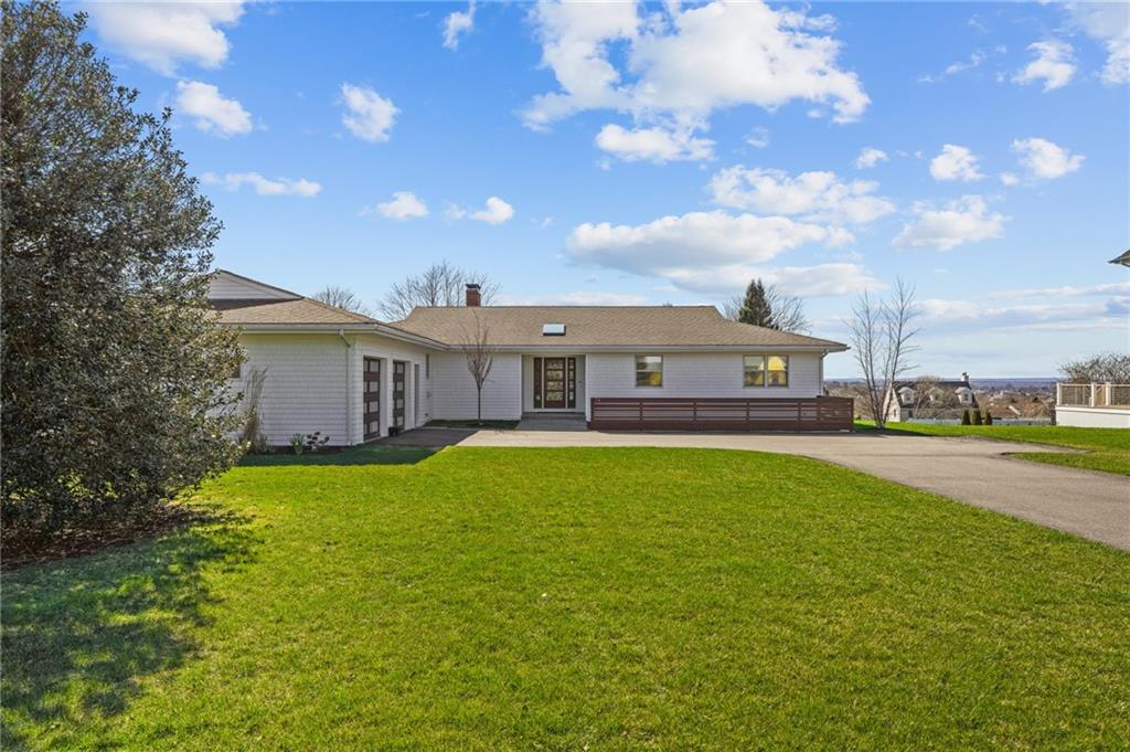 74 Honeyman Avenue, Middletown
