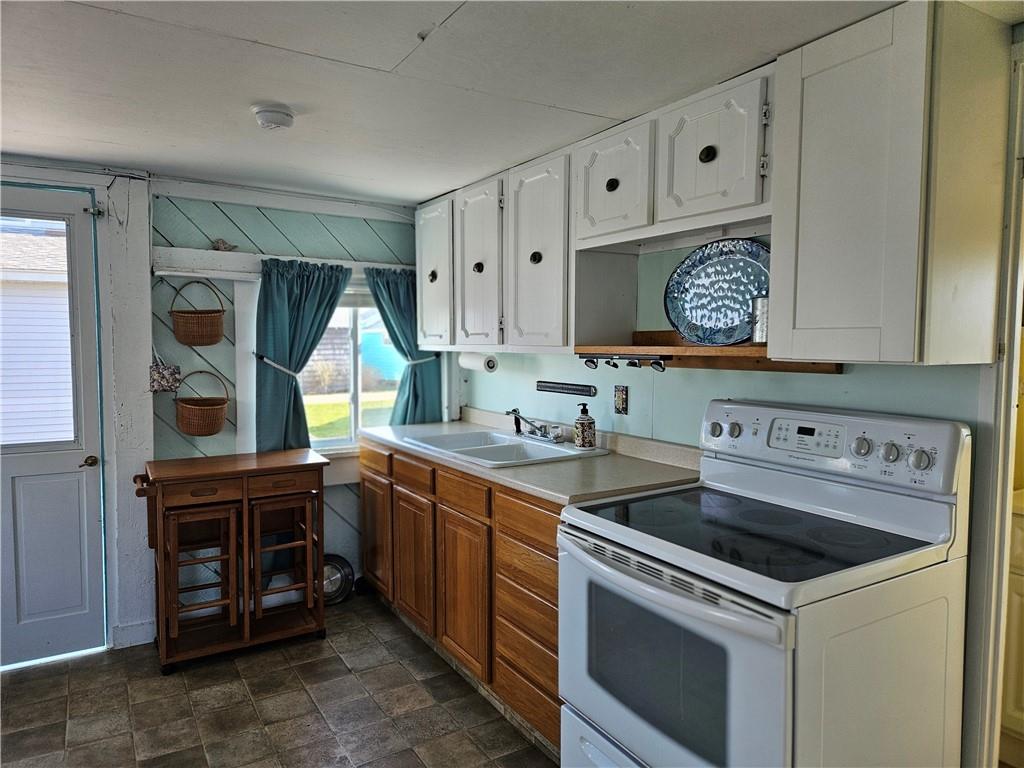 854 Matunuck Beach Road, South Kingstown
