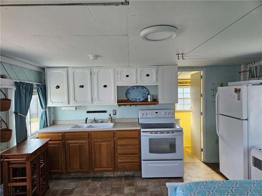 854 Matunuck Beach Road, South Kingstown