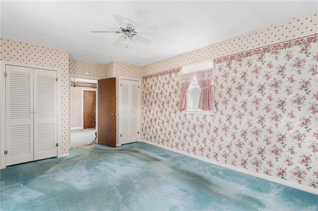 1975 Mineral Spring Avenue, North Providence