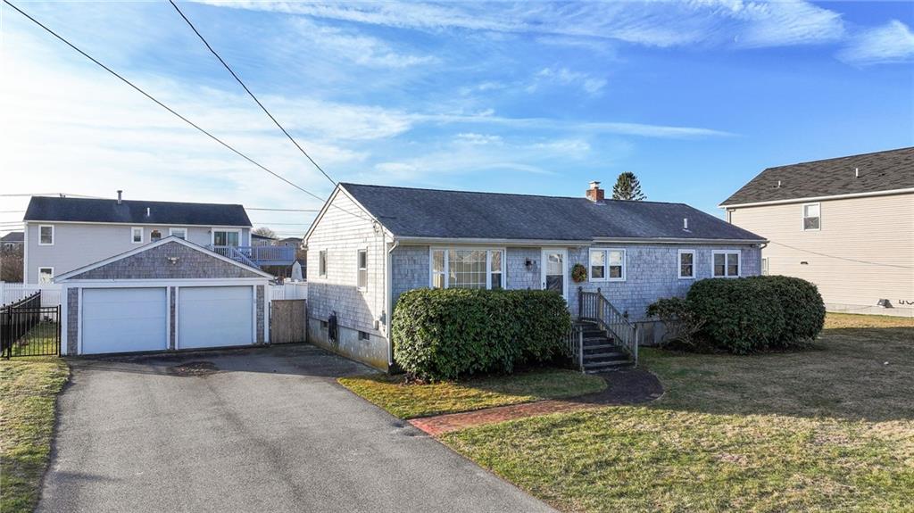 26 Cypress Street, Narragansett