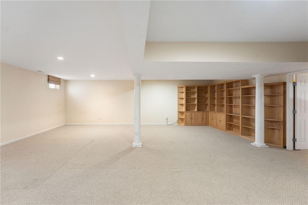 27 Alpine Way, North Smithfield
