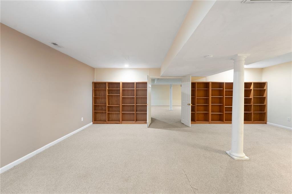 27 Alpine Way, North Smithfield